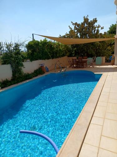 Dasamari Apartment | Διαμέρισμα με κήπο, BBQ πισίνα και τζακούζι