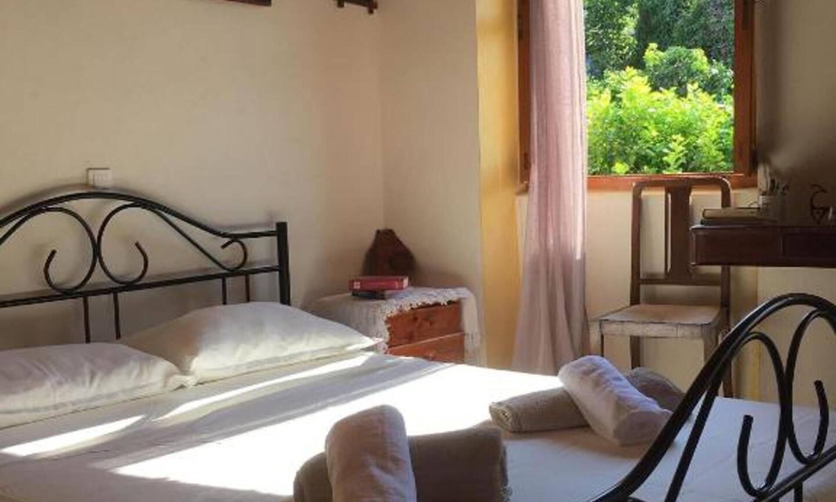 Sinarades House | 2 Floors House in Sinarades Near Beach