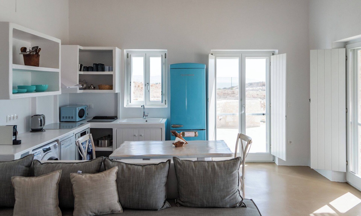 Piso Livadi Villa | Aegean Feelings