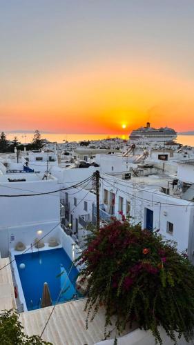 Mykonos Town House | Alex oldtown sea view rooms and appartments