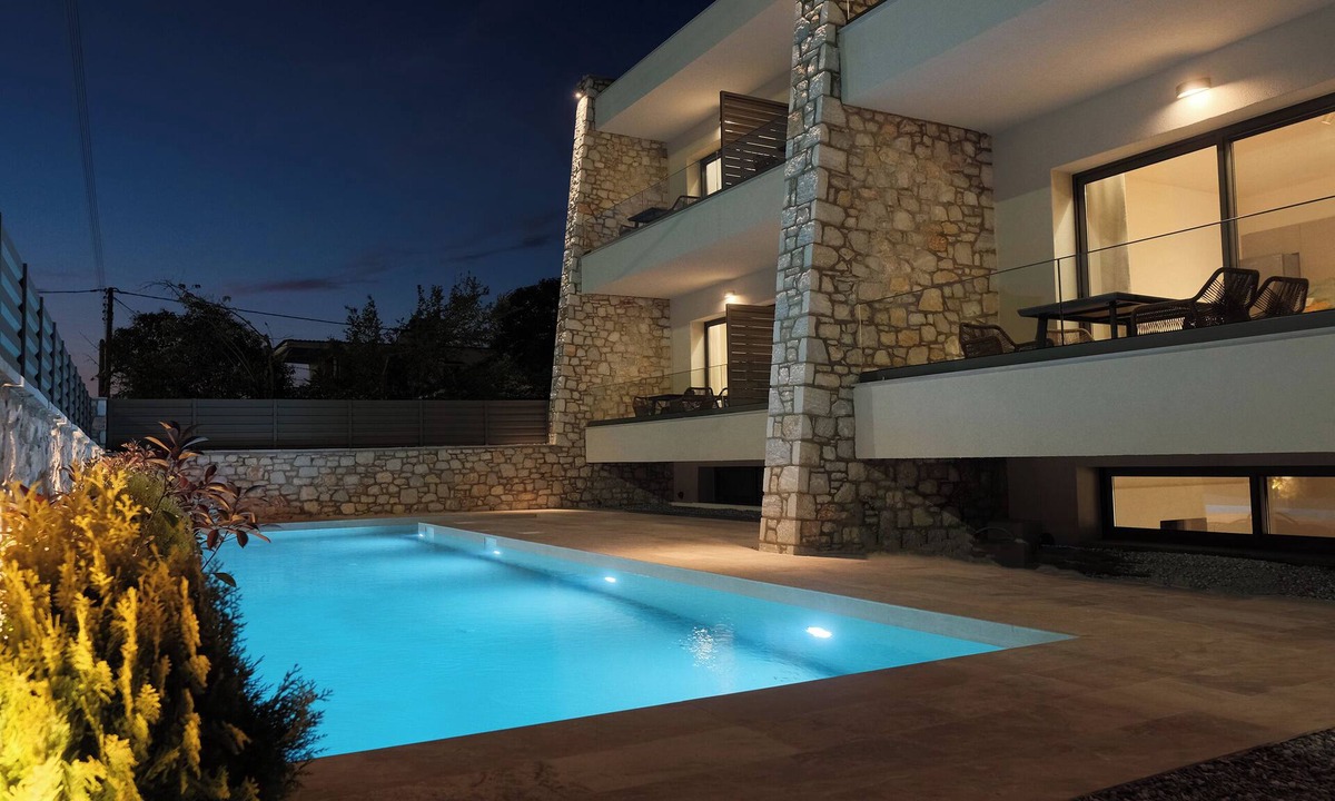 Kavala Apartment | Almondo Suites | Premium Family Maisonette with Pool