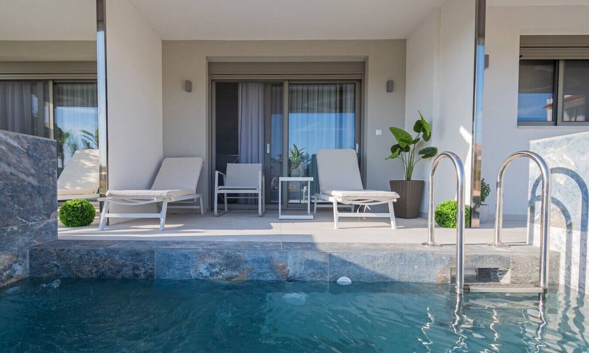 Paralia Dionysiou Villa | Aria Prive Pool Villa Νο2 by RentalsPro - Portaria Beach