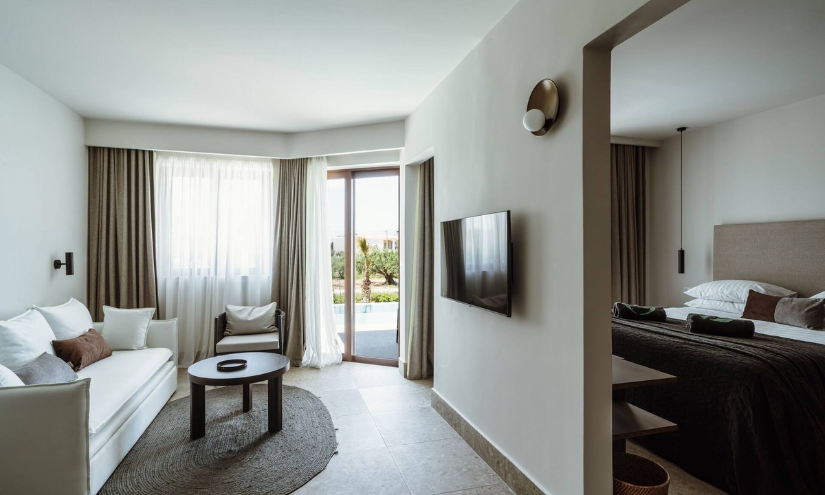 Pyrgos Psilonerou Hotel | Asterion Suites & Spa - Designed for Adults
