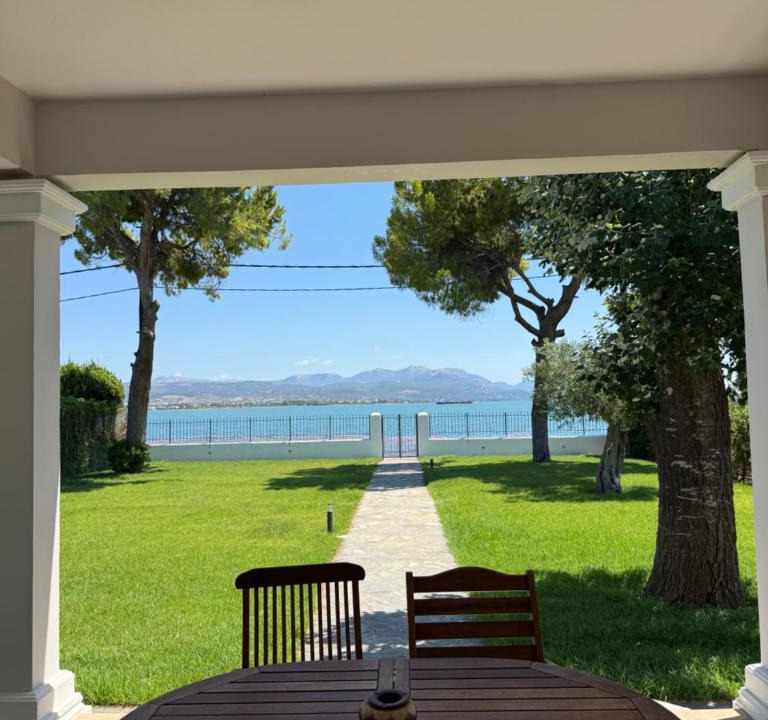 Chalcis House | Avlida Beach House