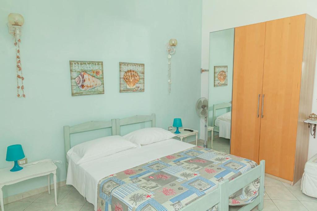 Chia Bed & Breakfast | B&B Tanit