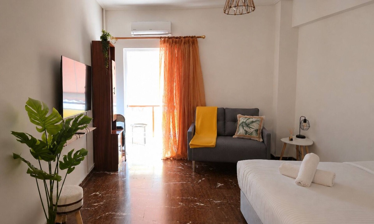 Attiki Apartment | Central Athens Home | 2BR, Near Metro Green & Red Line & Uni, Bills included