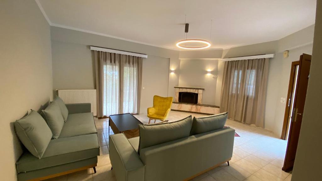 Agia Kiriaki Apartment | Coral Apartments