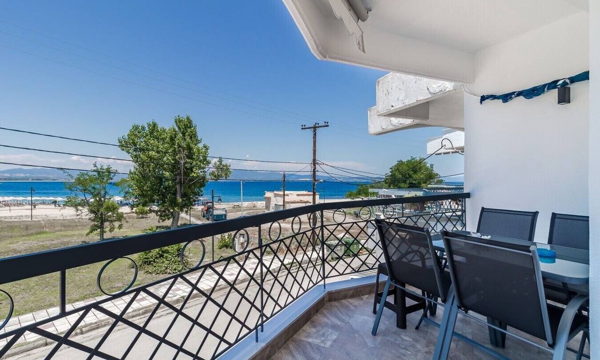 Nea Potidaia Apartment | Delion Seaview Apartment by Rentals Pro - Nea Potidaia Halkidiki