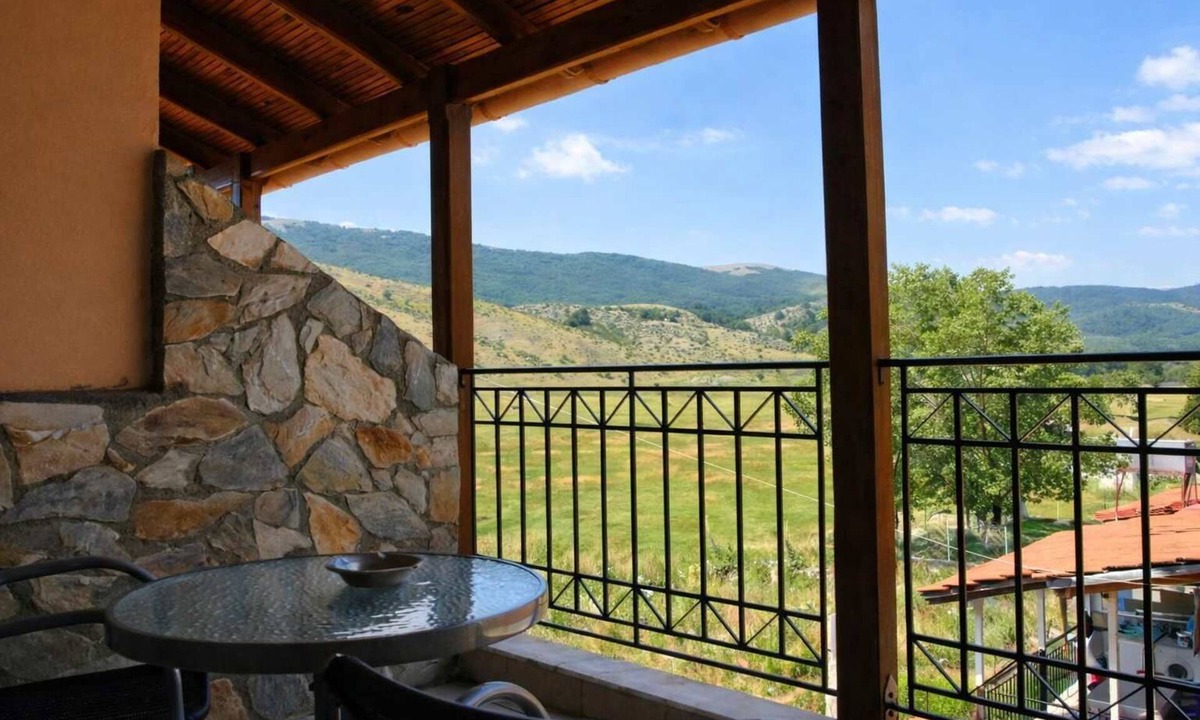 Veroia Condo | Ducata Hotel - Triple Room with Balcony & Views