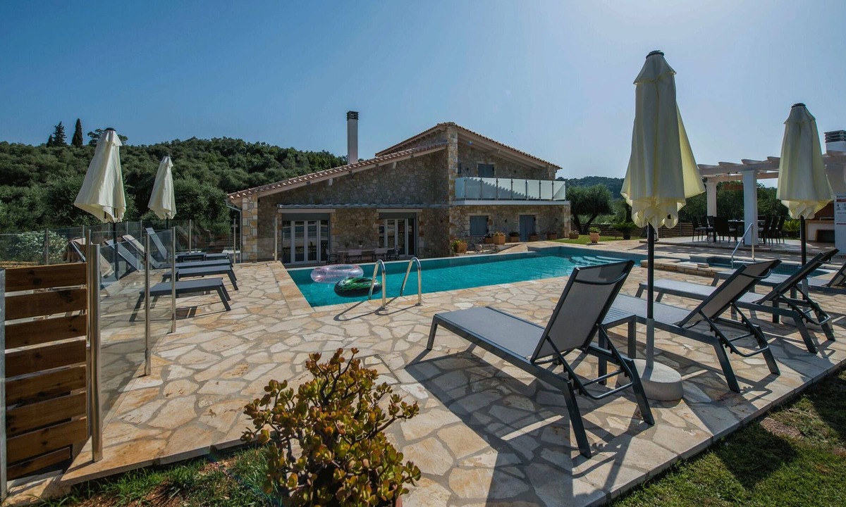 Peroulion Villa | Exquisite Newly Built Villa Close to the Enchanting Agios Spyridonas NE
