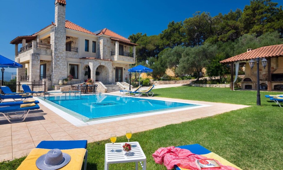Polemarchi Villa | Family Villa w/Pool, Billiard ,Ping Pong, BBQ area