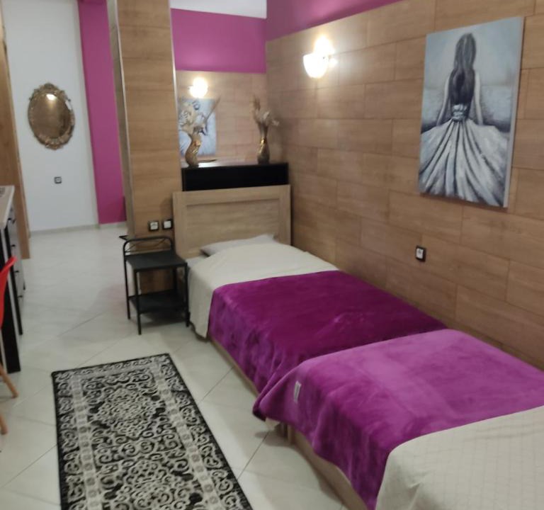 Larissa Apartment | G M 4 ROOMS KENTRO in the heart of the city