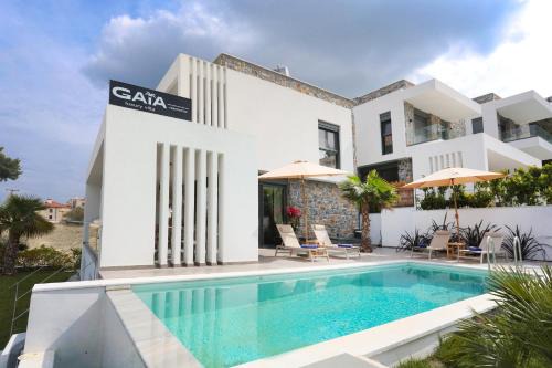 Pefkochori Villa | GAIA Luxury Villa