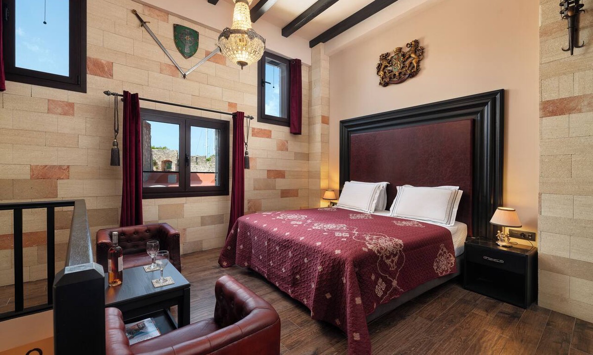 Rhodes Old Town Apartment | Grand Master Suite