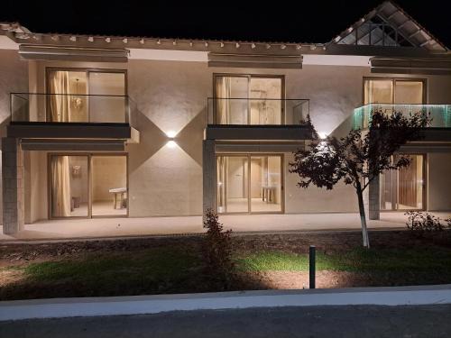 Vourvourou Apartment | Haus Platanos Apartments & Bungalows by the Sea