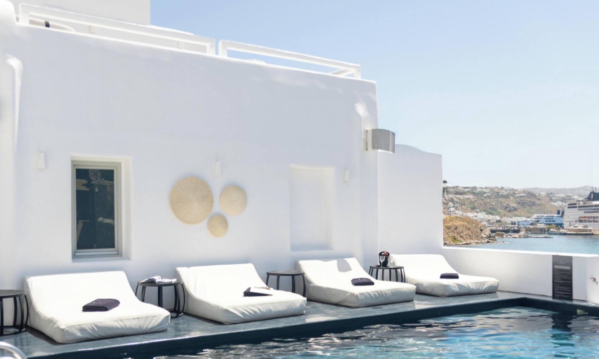 Agios Stefanos Hotel | Hotiday Mykonos North Coast
