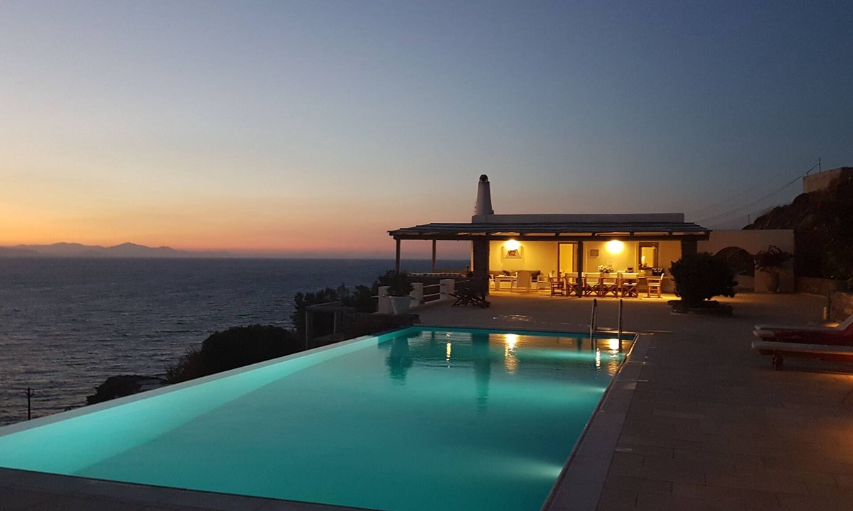 Kea Villa | House with the Aegean Sea