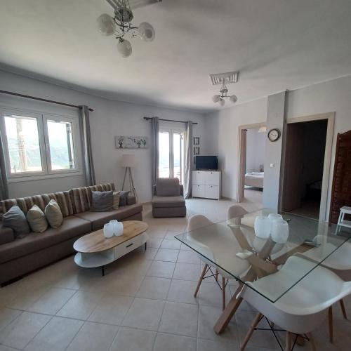 Agios Petros Apartment | Jerrys Home Agios Petros