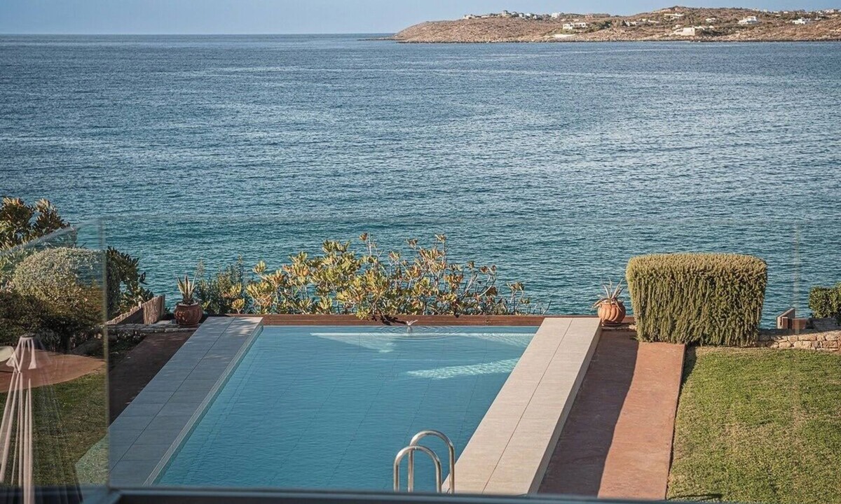 Kalathas Villa | Kalathas Waterfront Villa