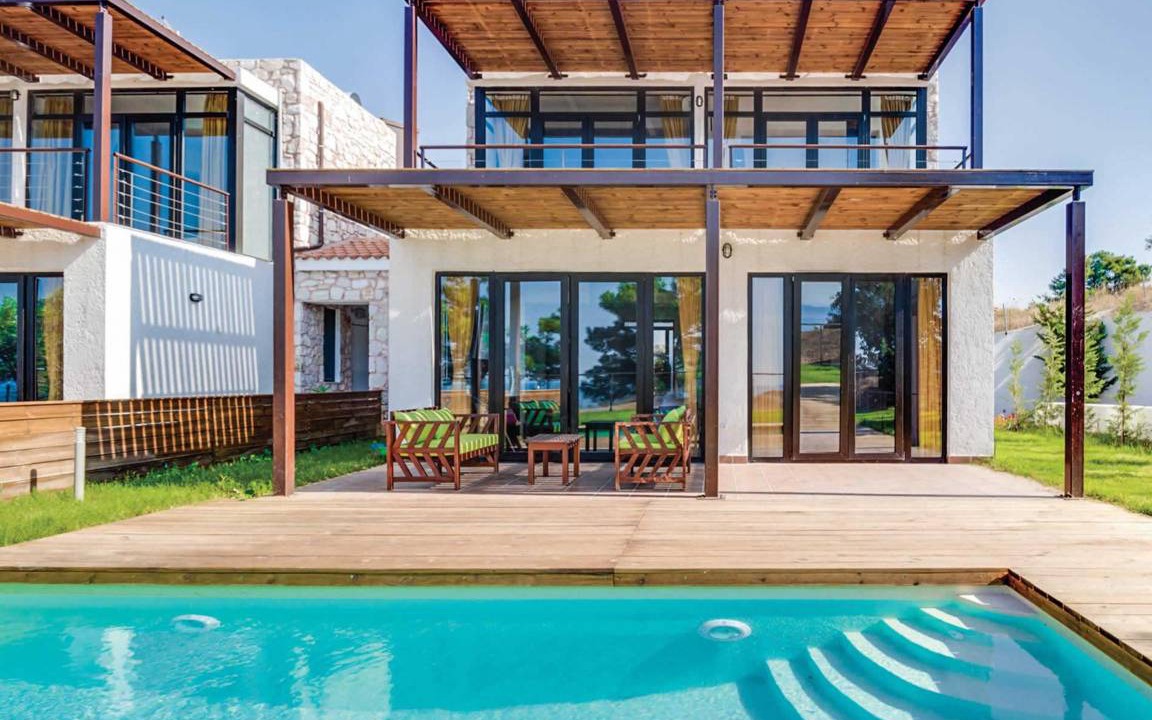 Nea Moudania Villa | Kalma Villa VI, Stunning villa in Nea Moudania w/