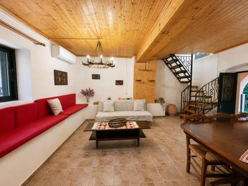 Achilleio House | Kansoneta-Traditional Mansion in Gastouri Village