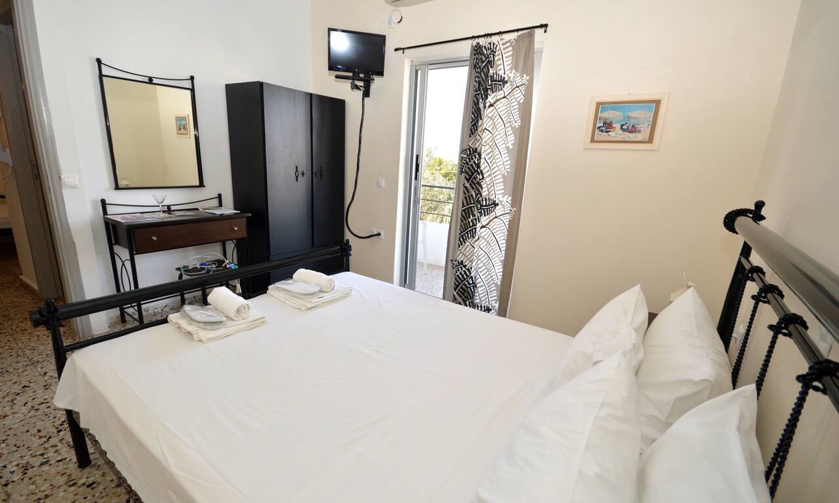 Scala House | Koukounari Rooms