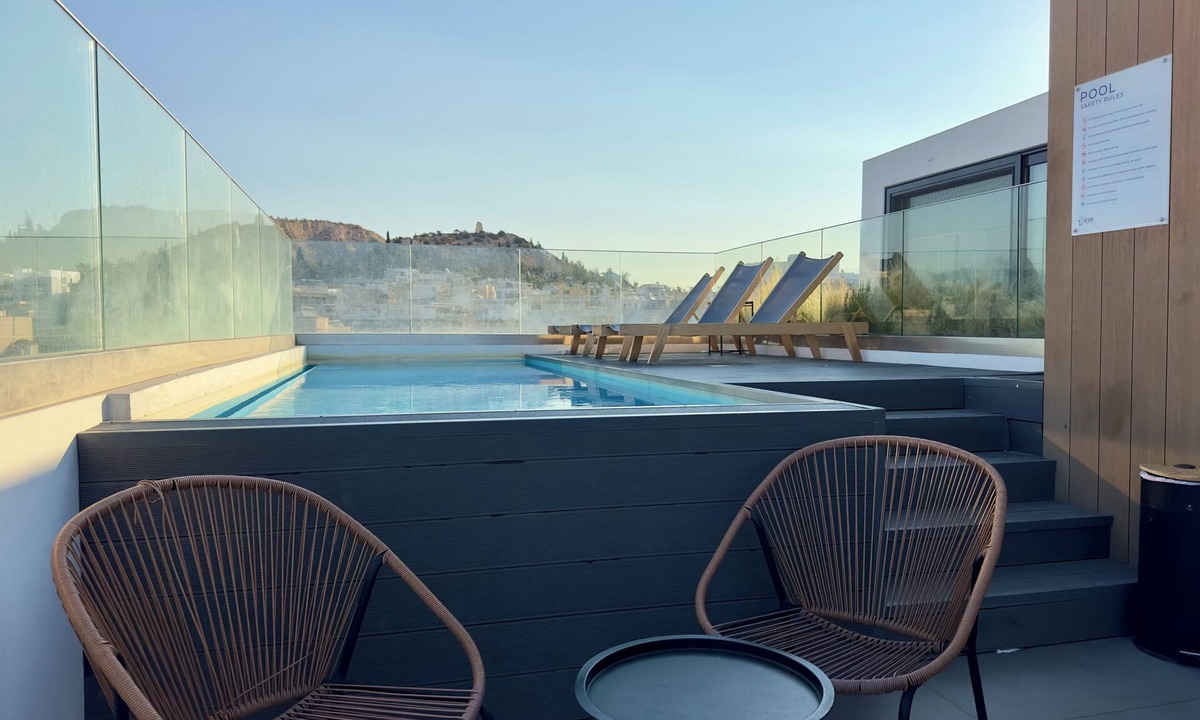 Kallithea Apartment | Luxurious Home | Shared Rooftop Pool and Gym by TT