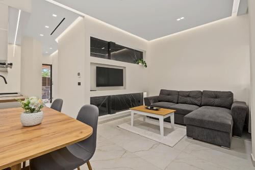 Dafni House | Marble and Onyx Luxury Suite