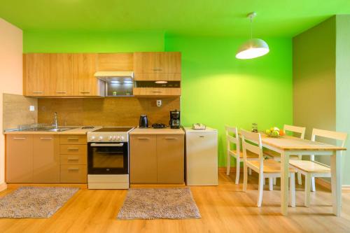 Nafplion City Centre Apartment | Marisa City Center Apartment Nafplio 300m from Old Town & Arvanitia Beach