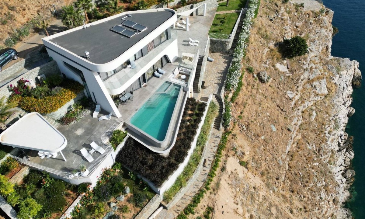Palaiokastro House | Meltemi Villa Kreta by Interhome
