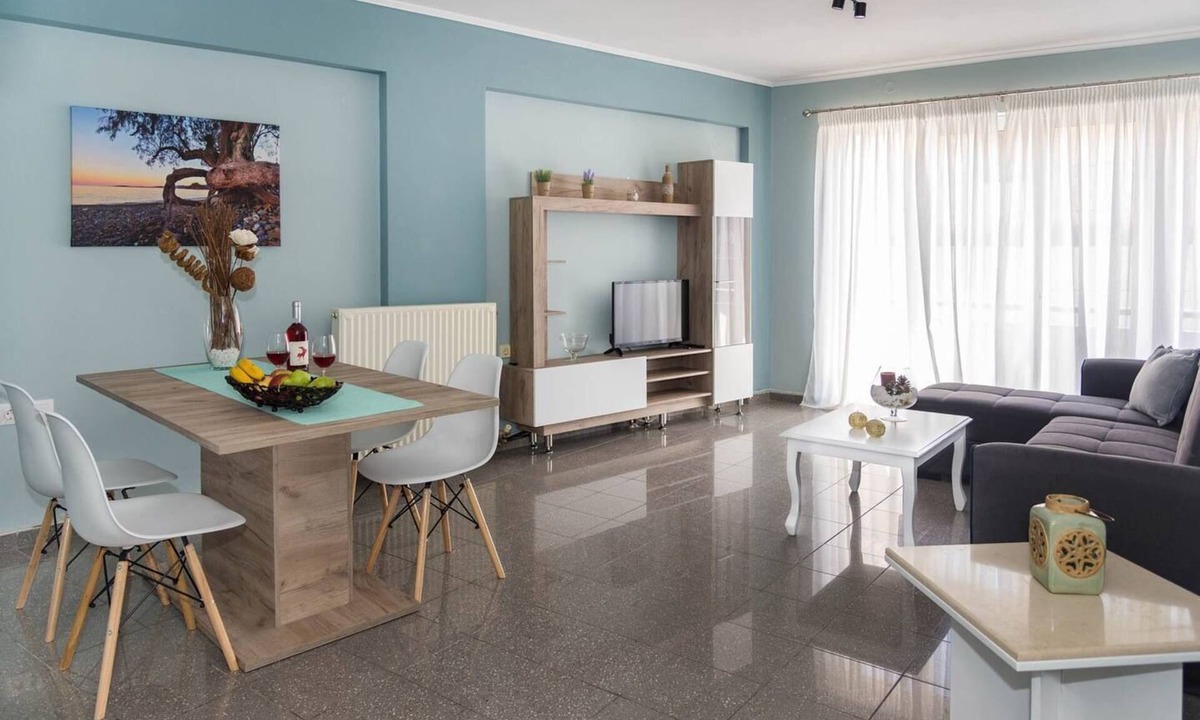 Sitia Apartment | Modern downtown apartment, 5min from beach