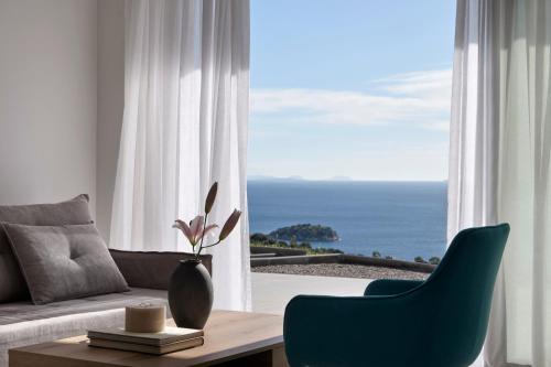 Salamis Apartment | Nisis Suites - Serene Luxury with Sea View