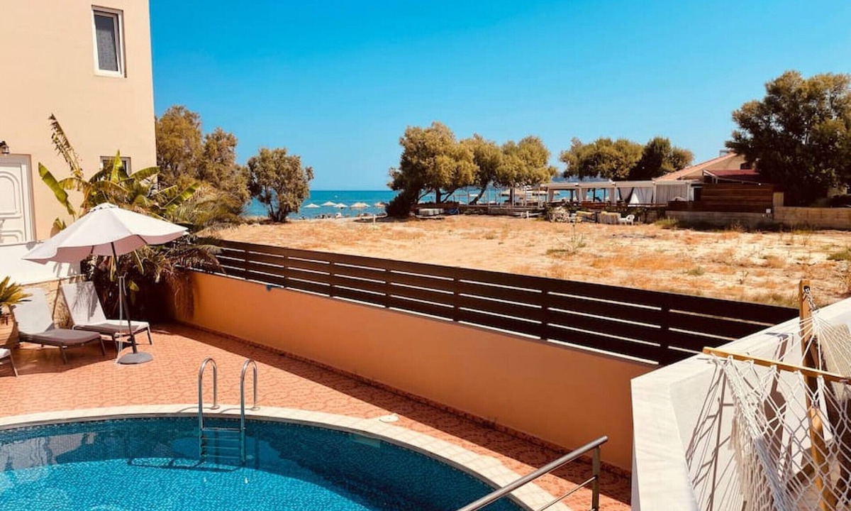 Platanias Town Villa | Oriental Star Villa - 20meters to beach. Sleeps 8.