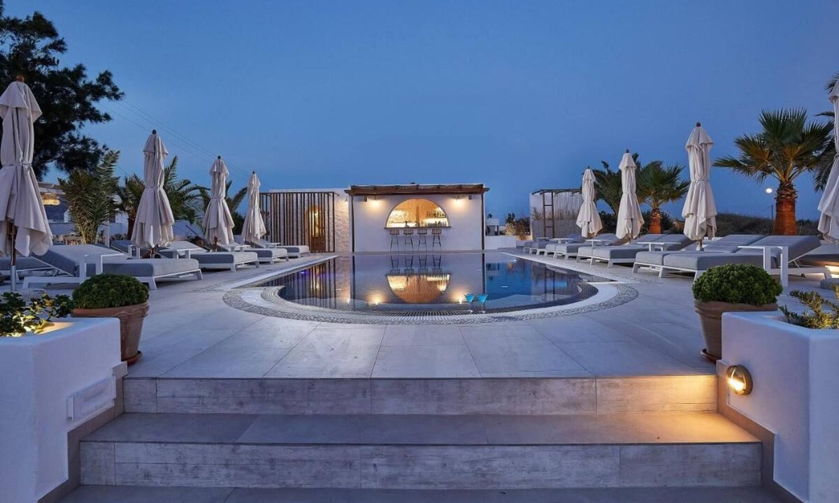 Perivolos House | Petri Suites Comfort Suite Garden View BB 3 people