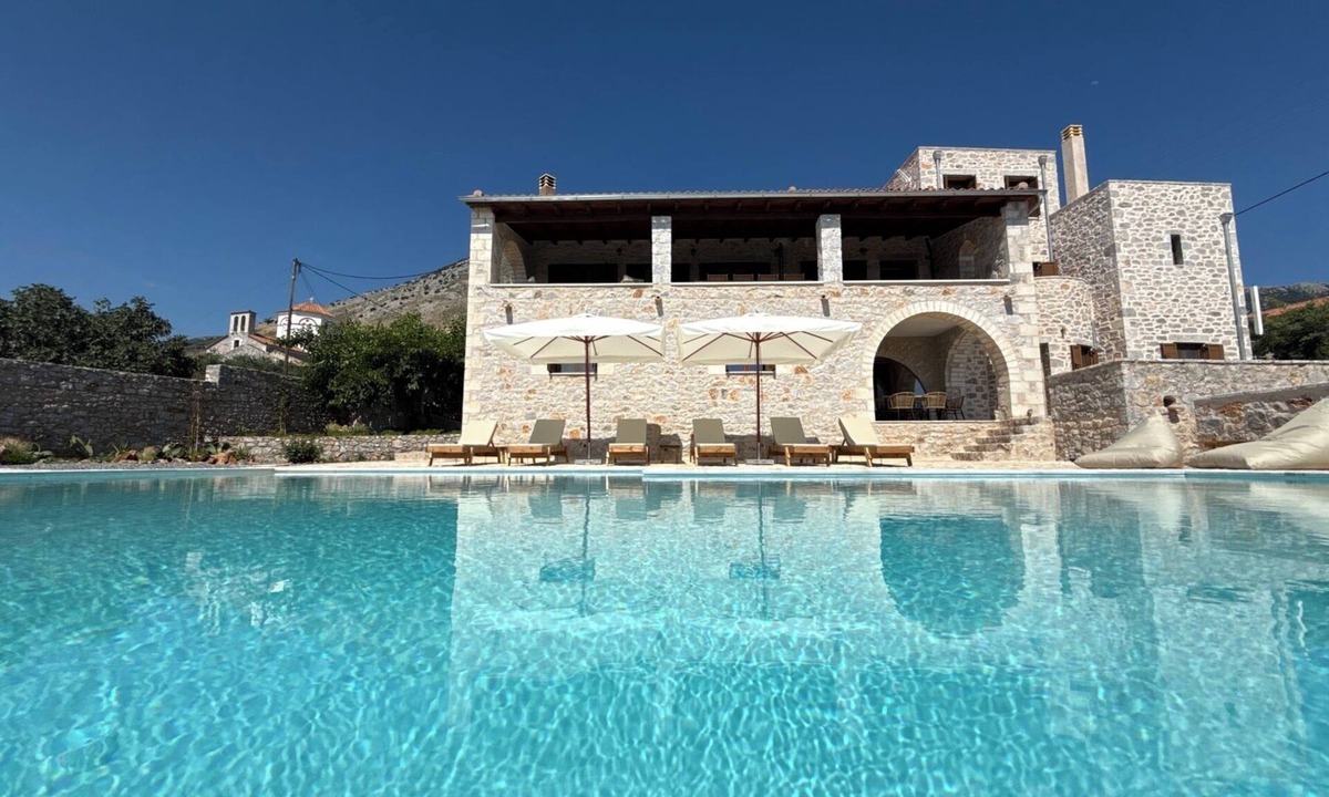 Omales Villa | Pirgos Petropoulea