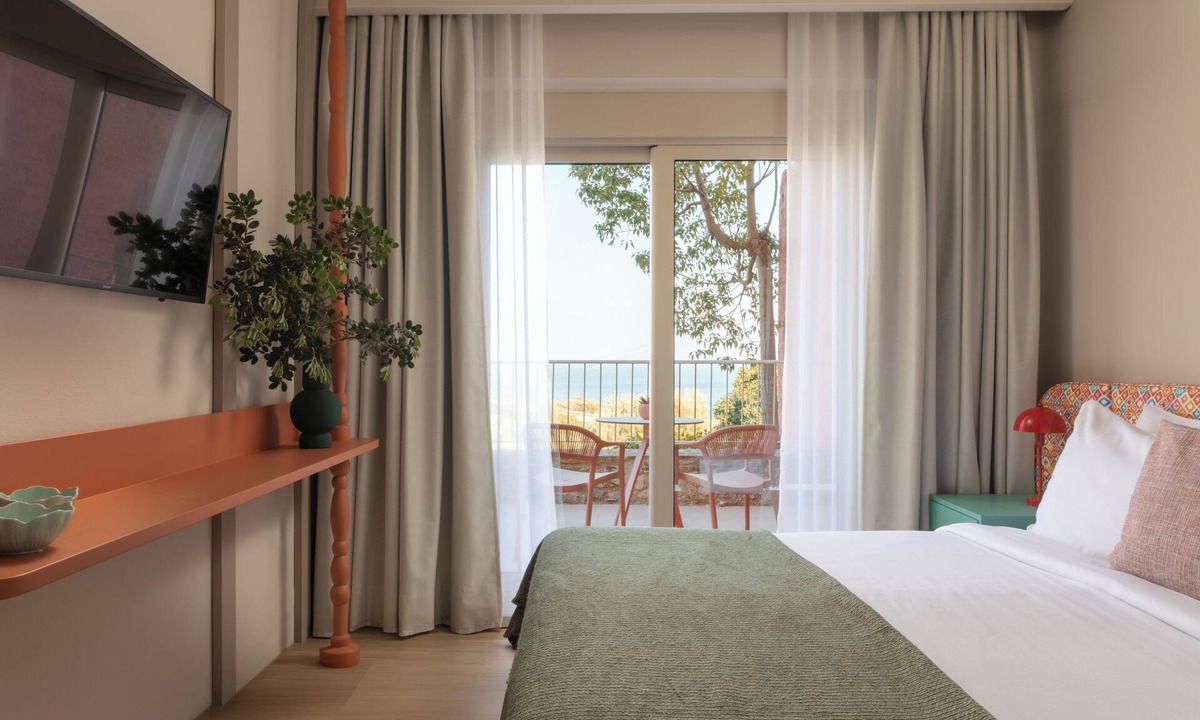Agios Nikolaos Town House | Pleiades Blossomhill Houses, member of Domes Finds