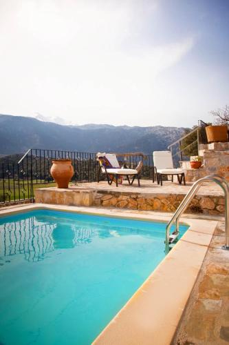 Goni Villa | Private Stone villa-Pool and Maountain view