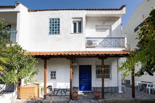 Gerakini House | Relaxing Holiday Home near the Beach