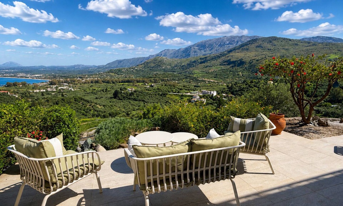 Exopoli Apartment | Sea to Summit Terrace 2BD 1BA 7mn to Georgioupoli