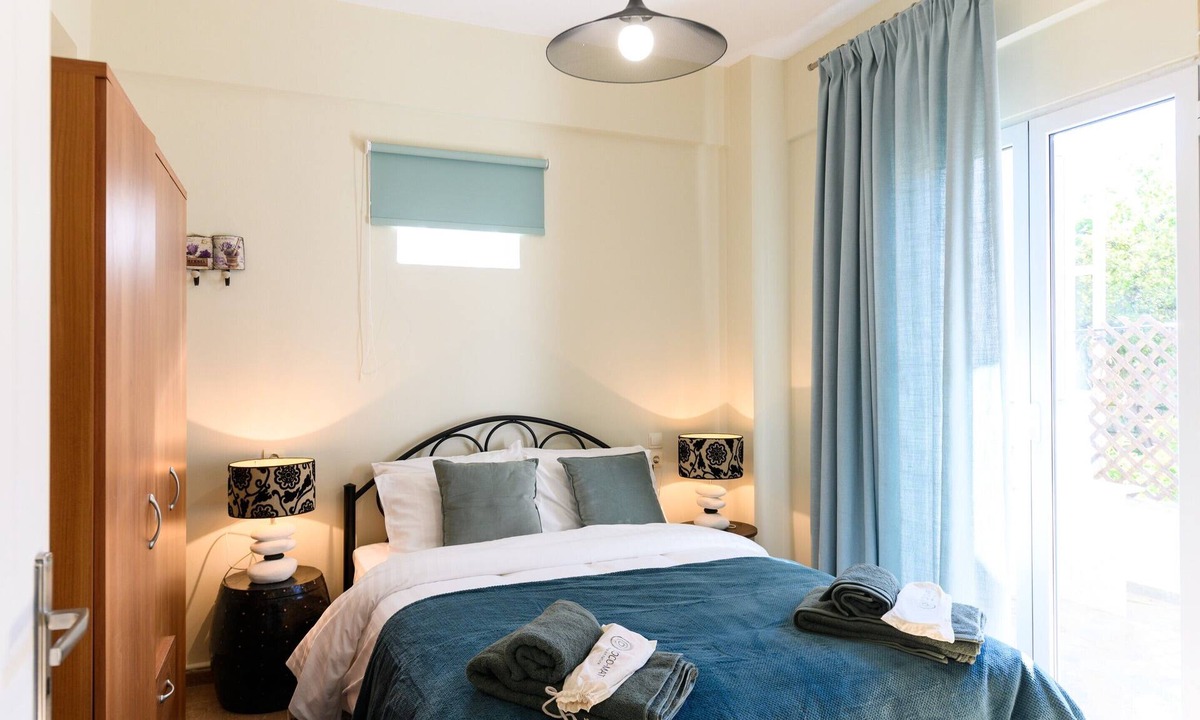 Rio House | Seaside House in Agios Vasilios, Patra