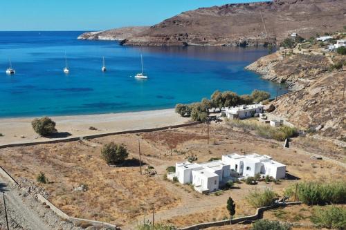 Ganema Villa | Serifos Beachfront Villa Ganema