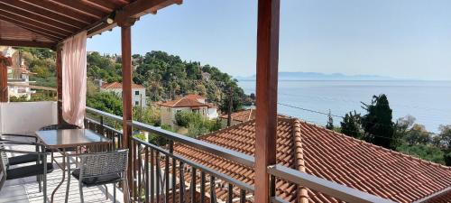 Koroni Apartment | Sipsas Villas-Your Villa by Zaga Beach, Koroni