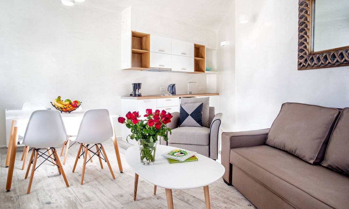 Vourvoulos Apartment | Spilies by Thireas