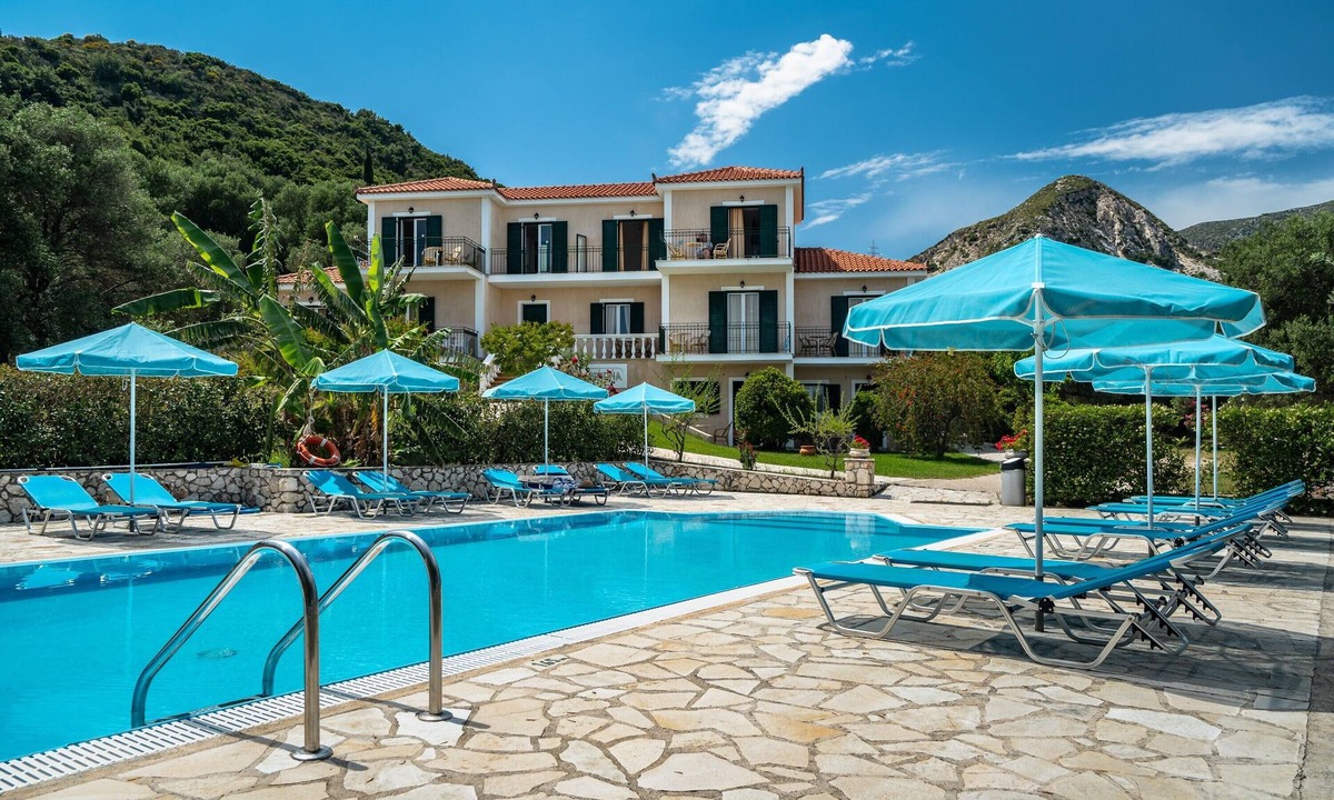 Kateleios Apartment | Studio Apartment "Anemona 3" with Shared Pool & Wi-Fi