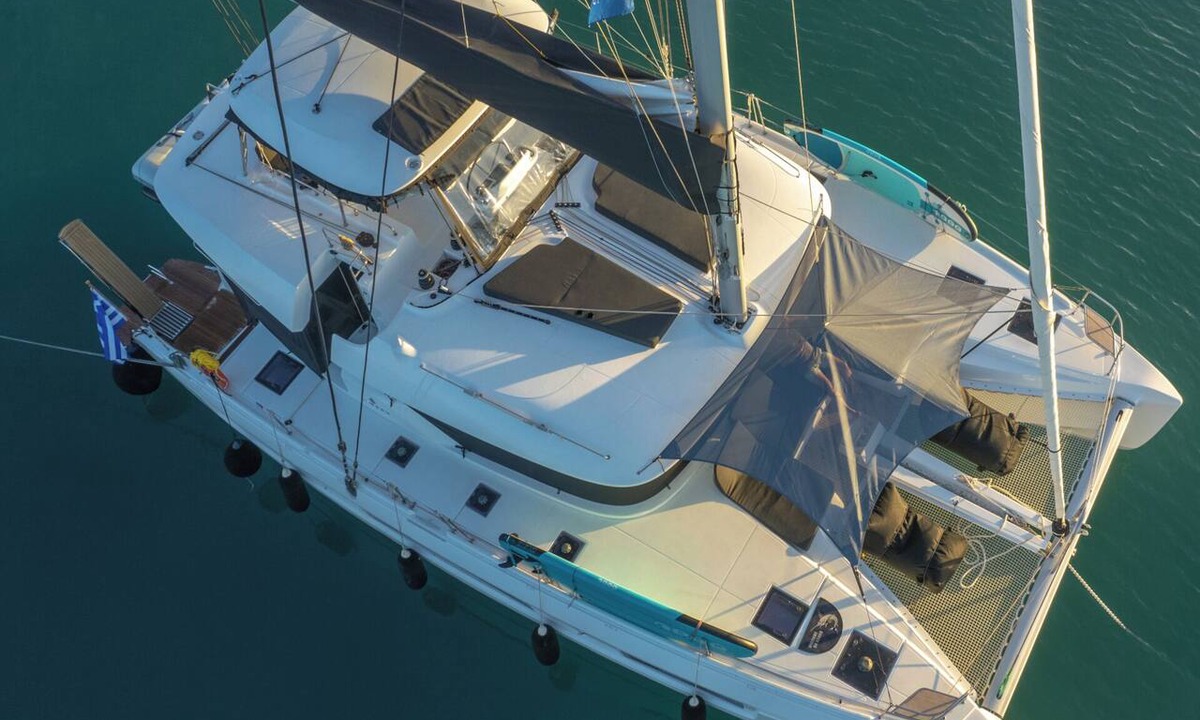 Pasalimani Boat Rental | Sun-Kissed Sailing Adventure in Islas Sarónicas