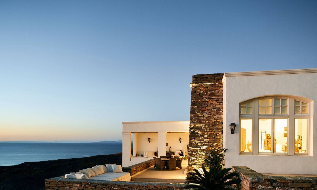 Vourkari Villa | Three Bay House-Luxurious Accommodation and Sea Views close to a Sandy Beach
