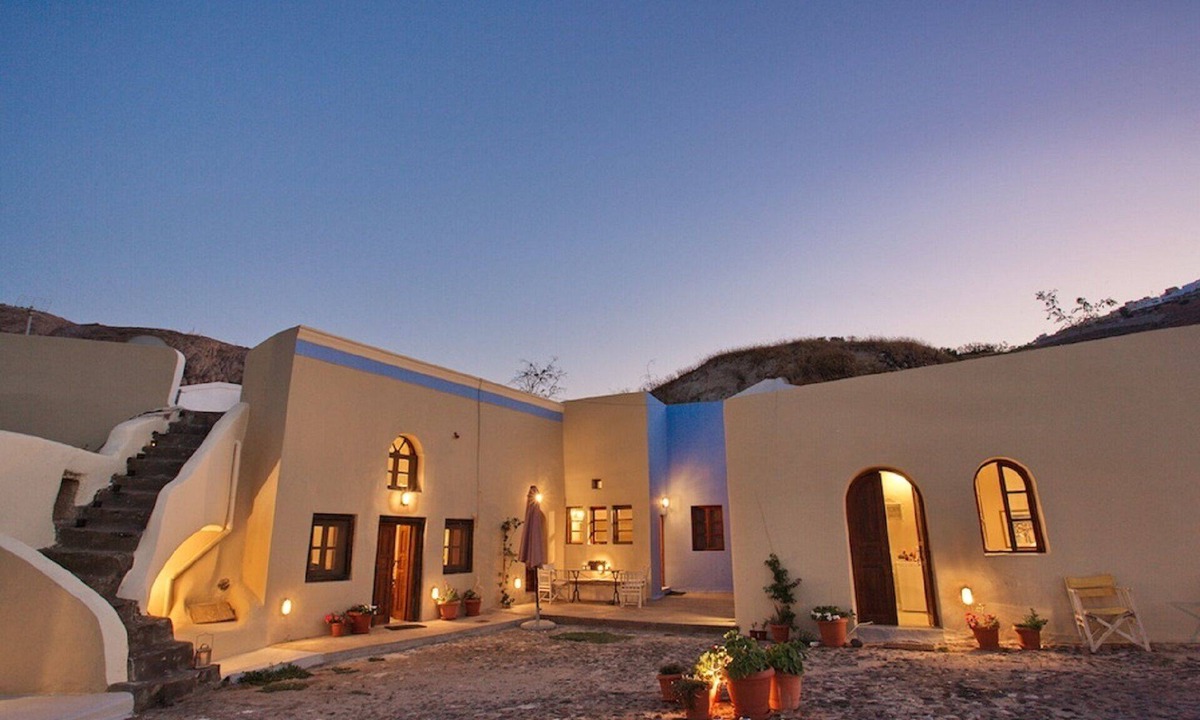 Episkopi Gonias Villa | Unique 300-year-old restored Villa