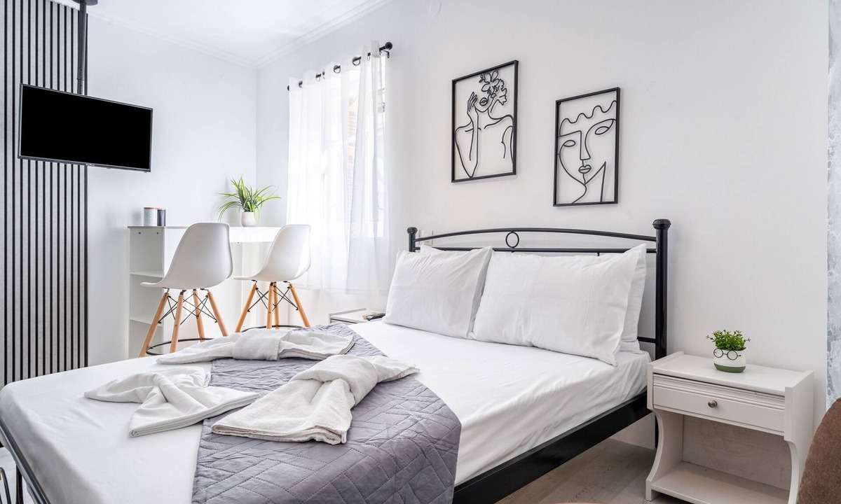 Corfu Town Apartment | Utopia Central Apartment with Air Conditioning