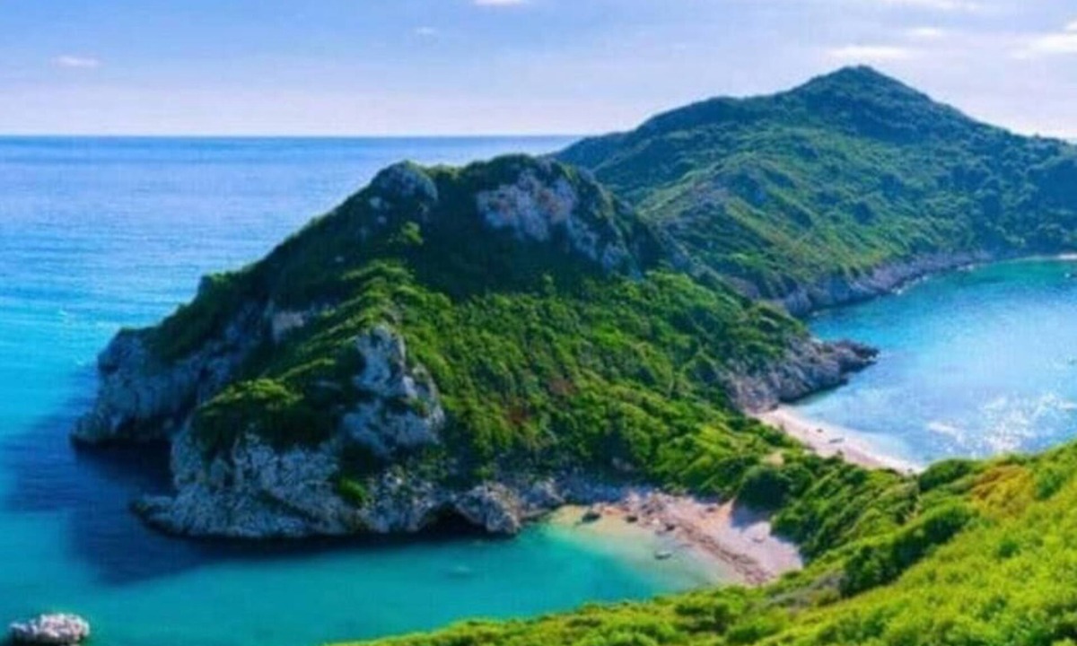 Afionas House | Vacation Home "Tsoukali House" with Sea View, Private Terrace & Wi-Fi