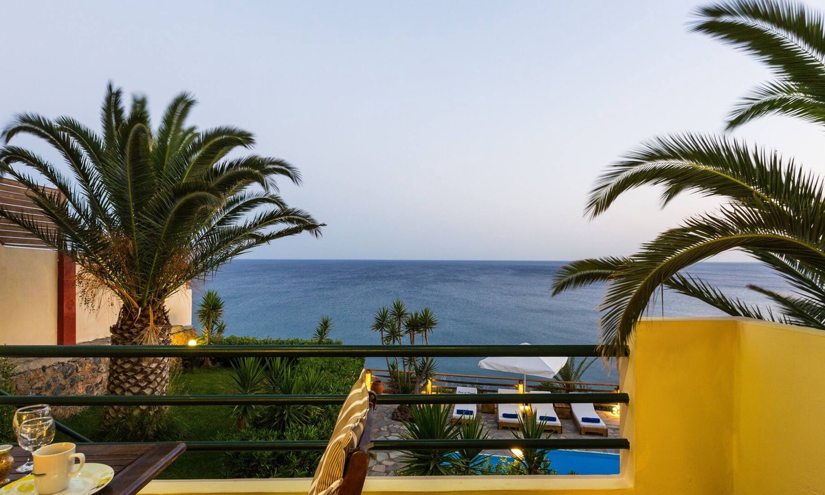 Monopari Villa | Villa Faye